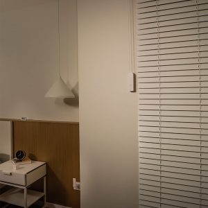 Bộ điều khiển rèm cuốn Aqara E1 Roller Shade Driver RSD-M01